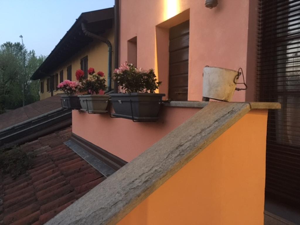 Casa Rosa San Giuliano Milanese Exterior foto